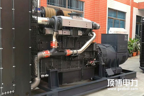 符合国IV排放标准45KW-300KW上柴广西顶博发电机组制造价格表